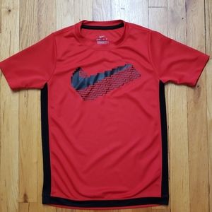 Nike Dri-Fit Medium (youth) Shirt